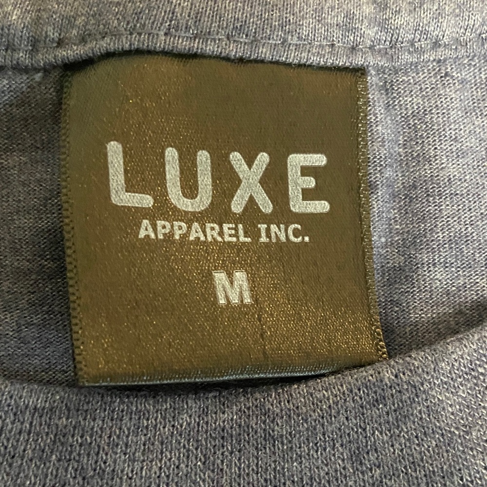Luxe Blue Grand Turk Tee - Picture 2 of 3